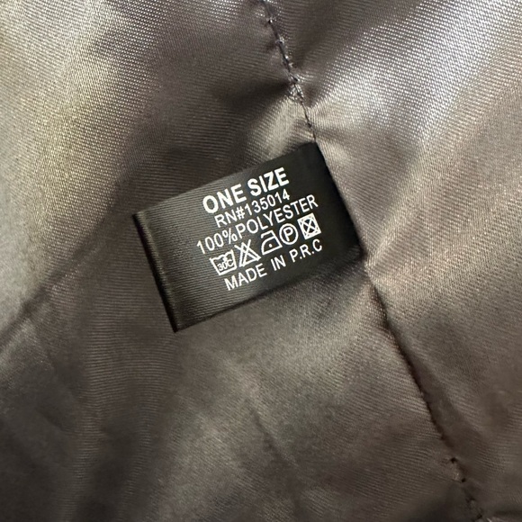 JANICE Grey Faux Fur Full Zip Vest OS - Picture 7 of 7